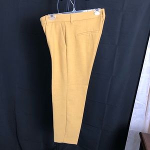 Old Navy Capri Pants